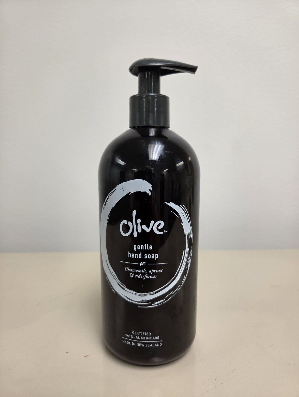 Olive Gentle — Chamomile, Apricot & Elderflower Soap — Made in New Zealand